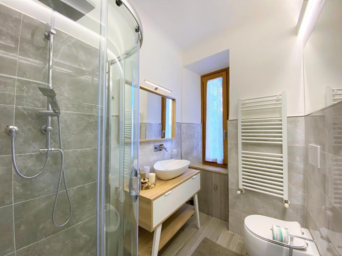 Apartamento Casa Stella- A Due Passi Dal Corso Di Siena Exterior foto